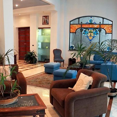 ארונה Hotel Antares מראה חיצוני תמונה